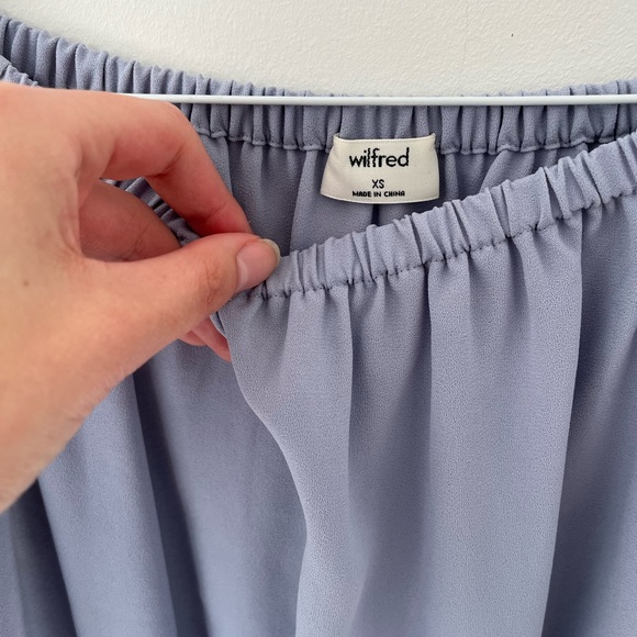 Wilfred 🦋 Eleanora Off-Shoulder Crepe Longsleeve Blouse - Picture 3 of 7